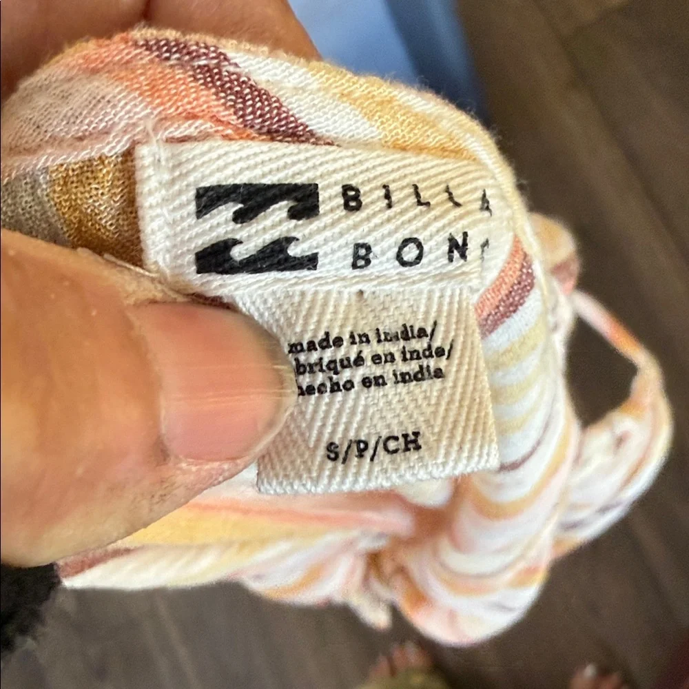 Billabong Striped Lightweight dress - Peach & Cream striped wood buttons small - Picture 3 of 8